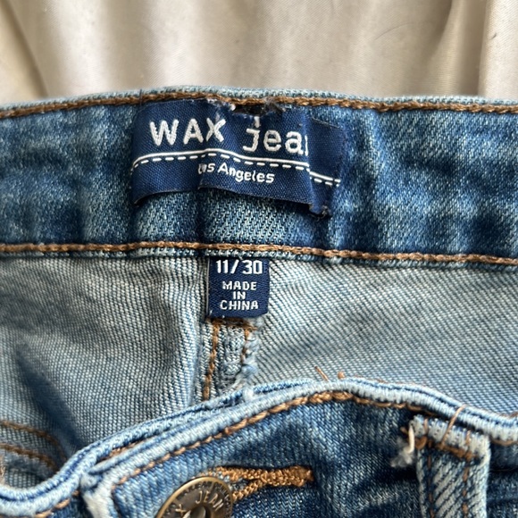 Very good condition, wax jeans, very distressed - Picture 3 of 4